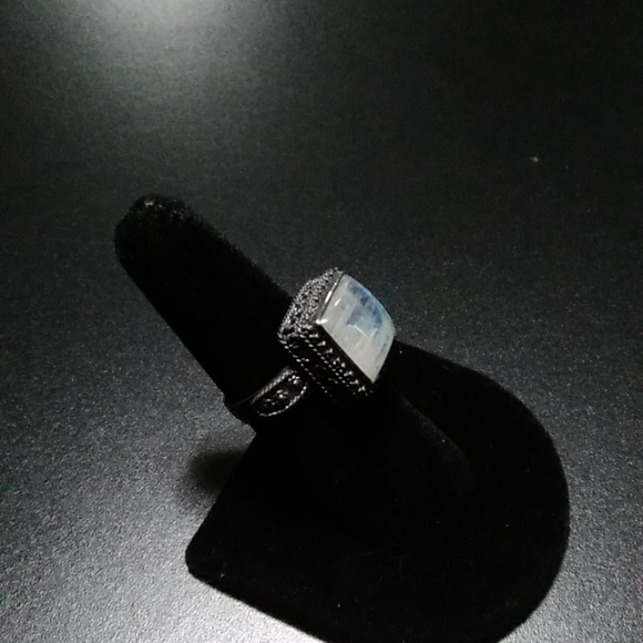 Moonstone Ring - Picture 2 of 4